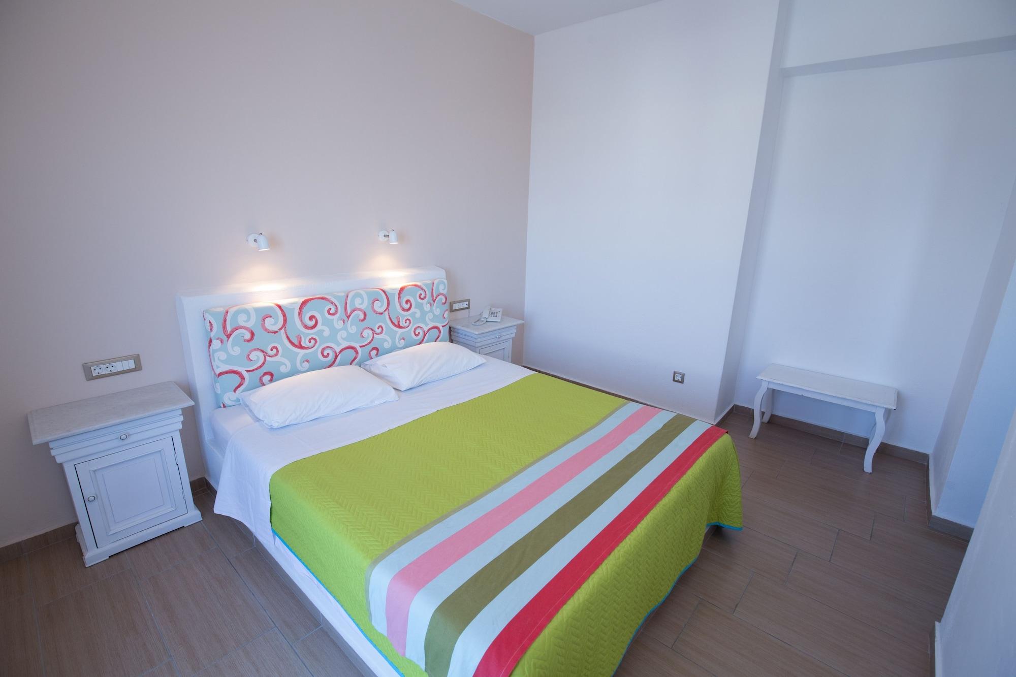 Omiros Hotel Messaria  Ngoại thất bức ảnh