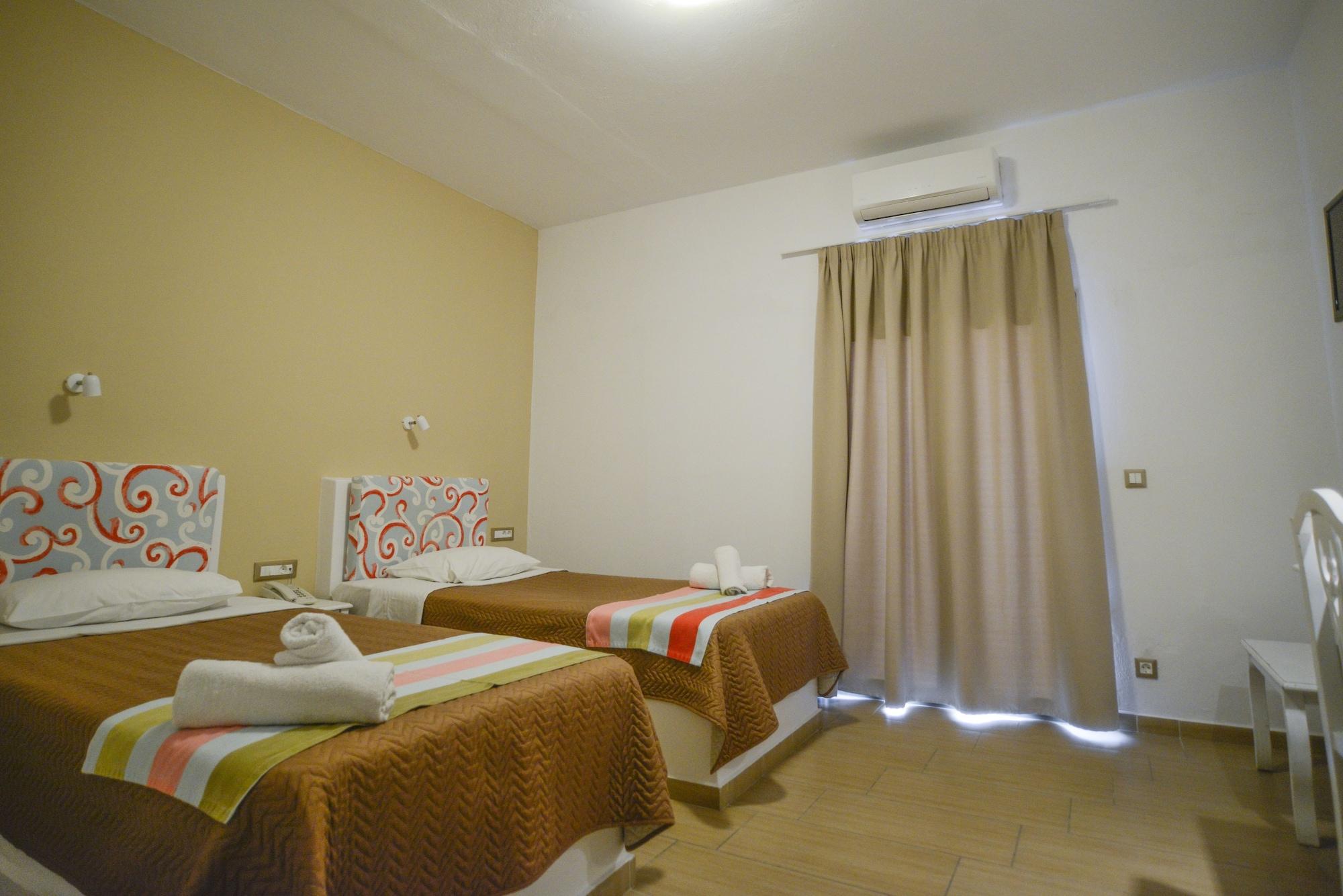 Omiros Hotel Messaria  Ngoại thất bức ảnh