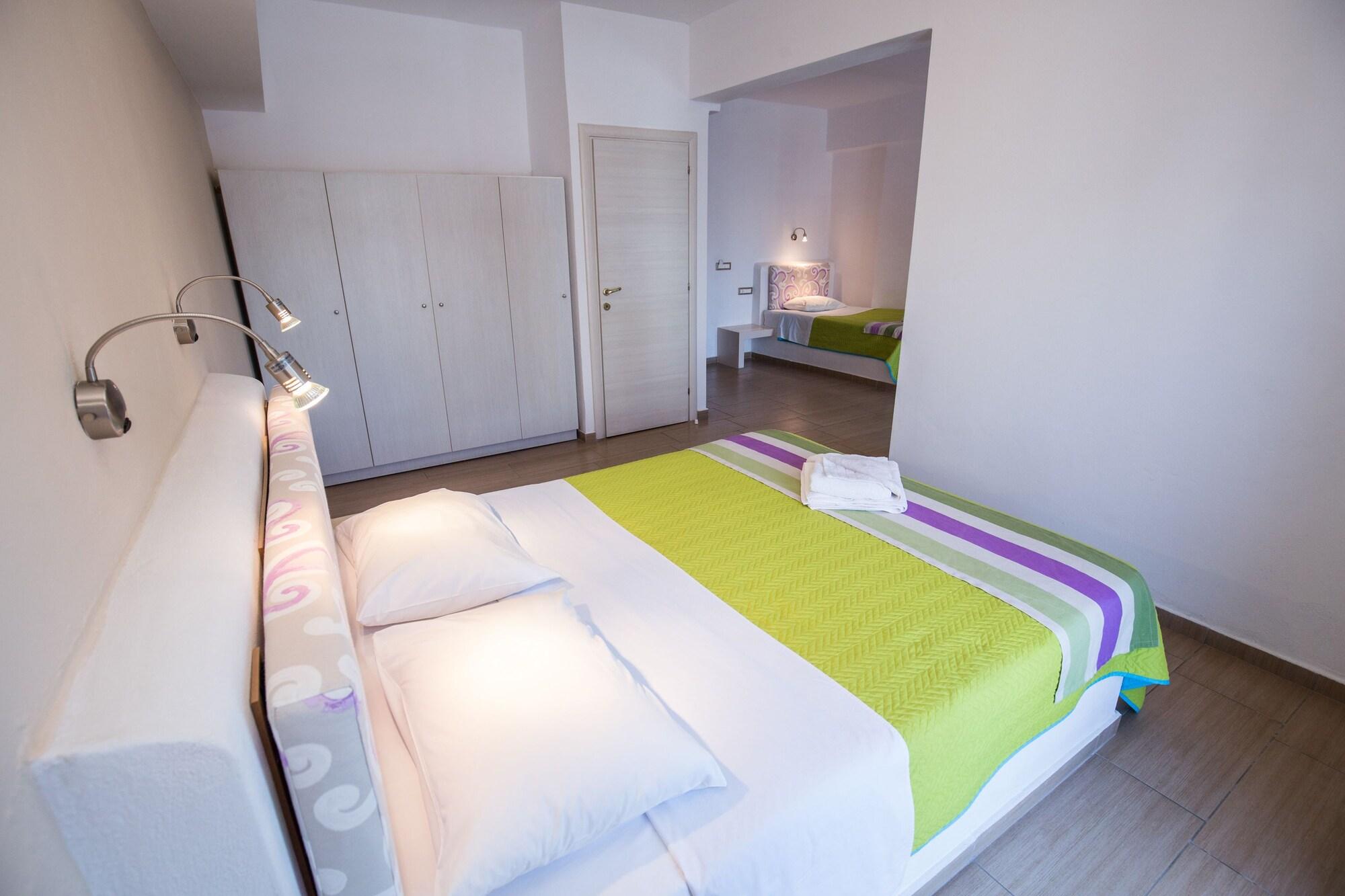 Omiros Hotel Messaria  Ngoại thất bức ảnh