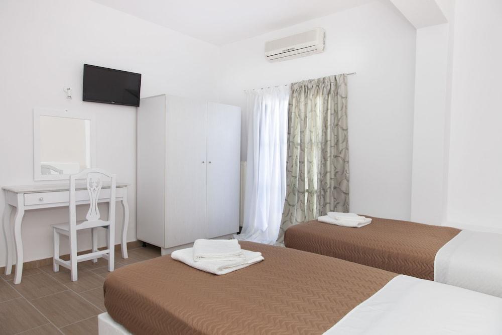 Omiros Hotel Messaria  Ngoại thất bức ảnh